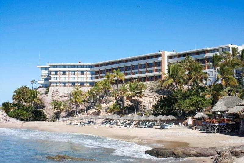 Faro Mazatlan Beach Resort Exterior photo